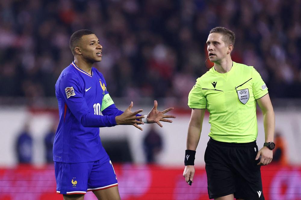 队一度落